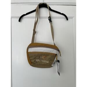 NWT Arctyrex Beams Plus Mantis 2 Cross Body Bag